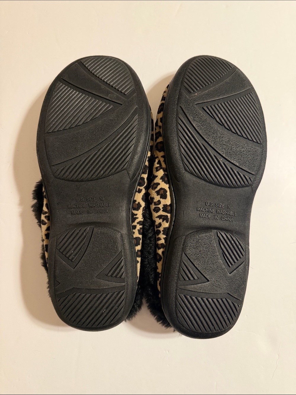 Dearfoams Leopard Print Women’s Faux-Fur Lined Slippers - Black Trim Size 9 NWOB - Picture 3 of 4
